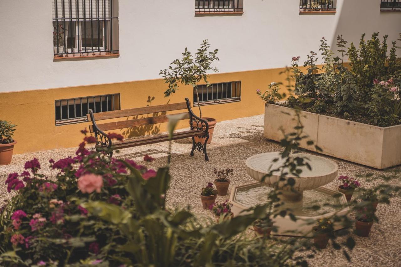 Apartamento Jardin De Santa Paula セビリア エクステリア 写真